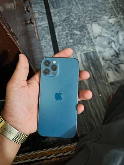 Apple iPhone 12 Pro