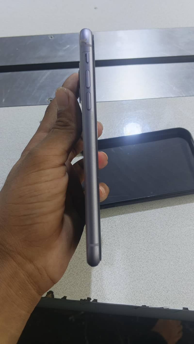 iphone 11 3
