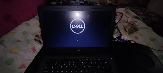 Dell latitude 3300