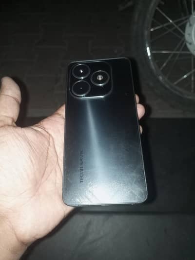 Tecno Spark 20