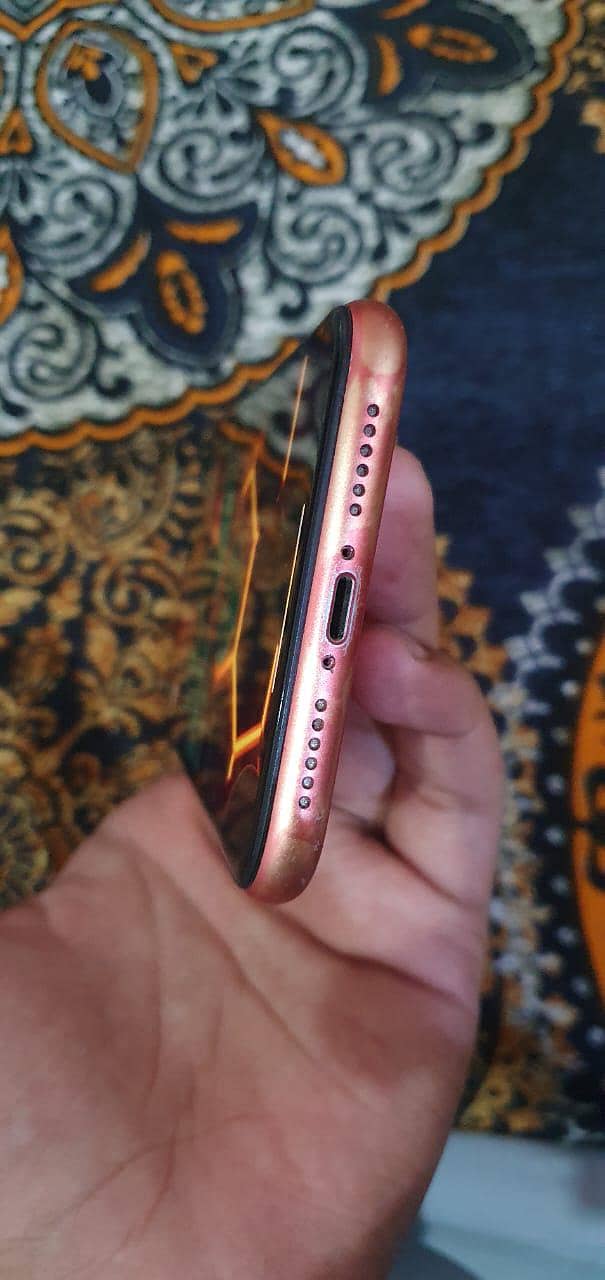 Apple iPhone 11 5