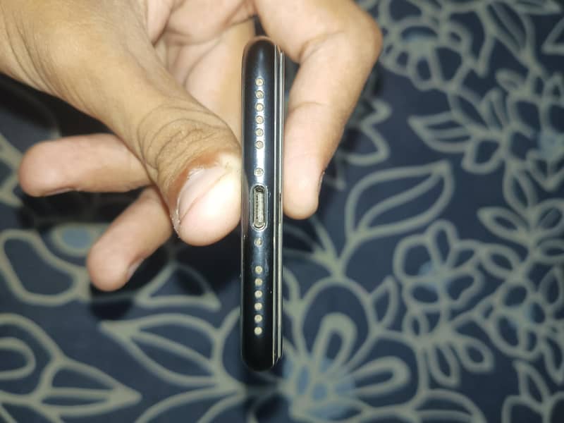 Apple iPhone SE 4