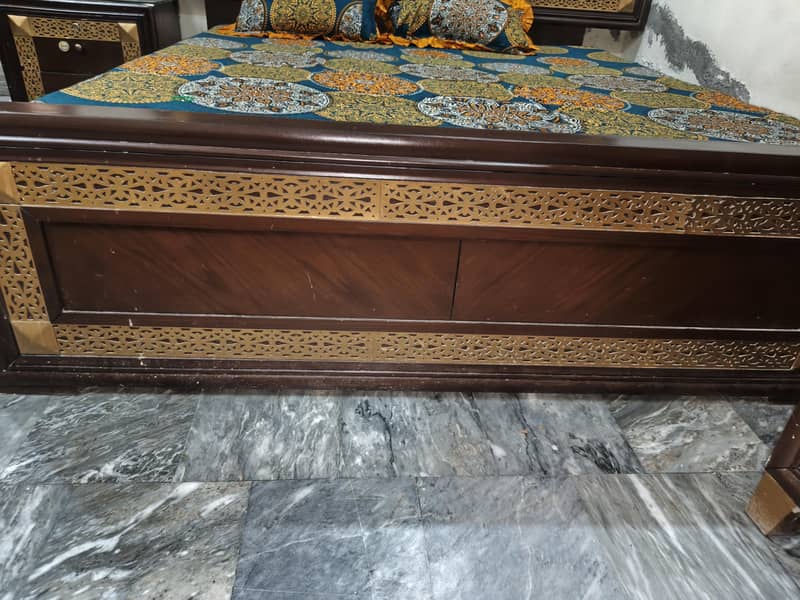 king size bed 1
