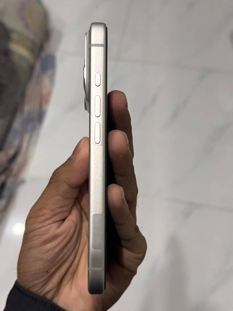 iPhone 17 pro 2