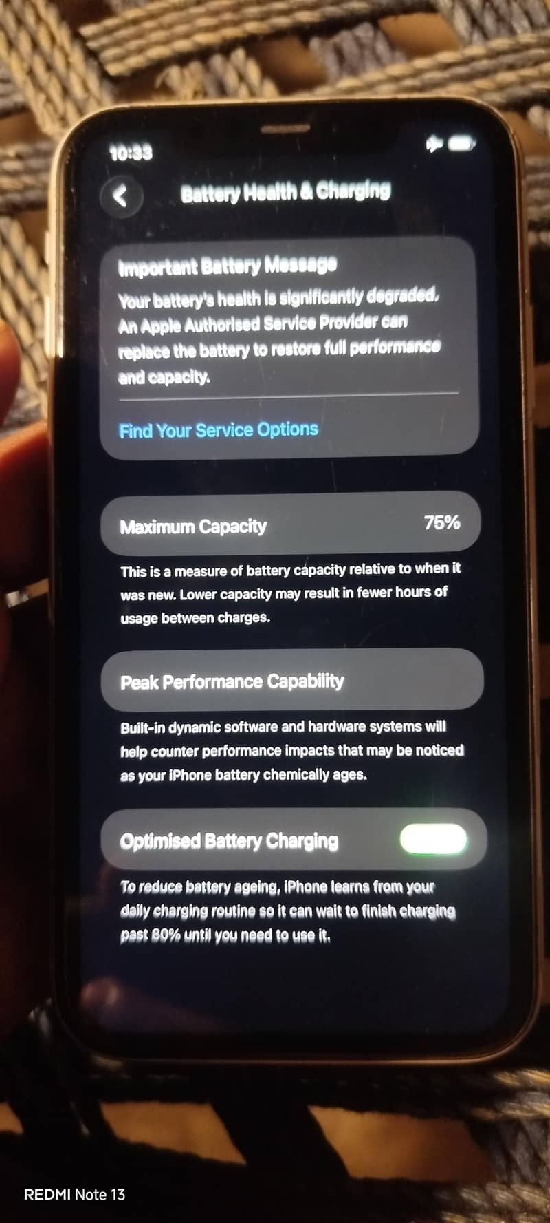 Apple iPhone 11 3