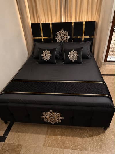 Bed for sale 9/10 condition