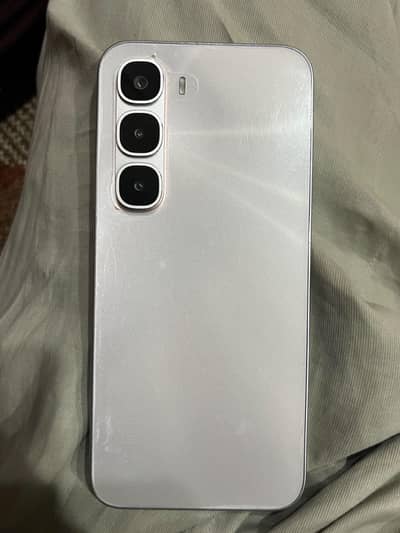 Infinix Hot 60 Pro