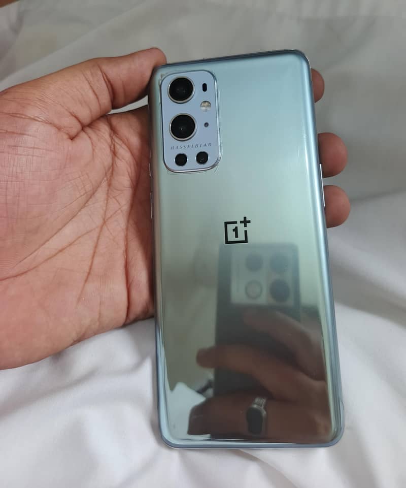 One Plus 9 Pro 0