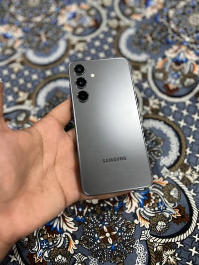 Samsung Mobile S24
