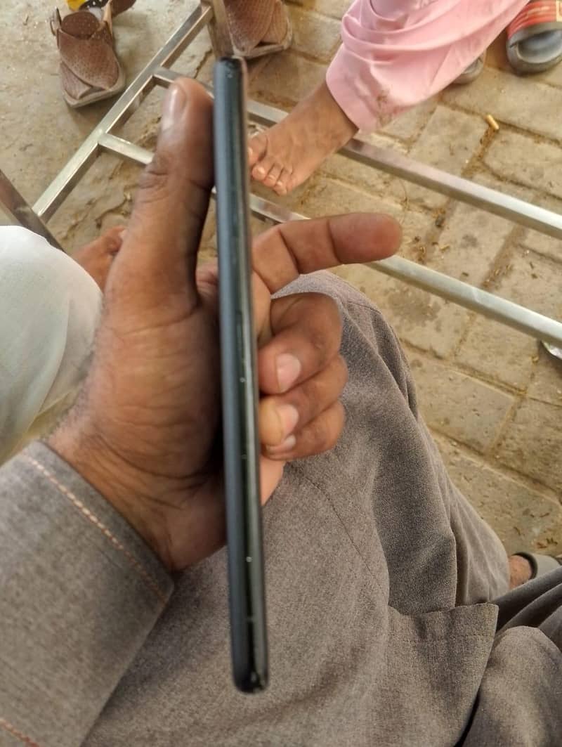 One Plus 9 Pro 4
