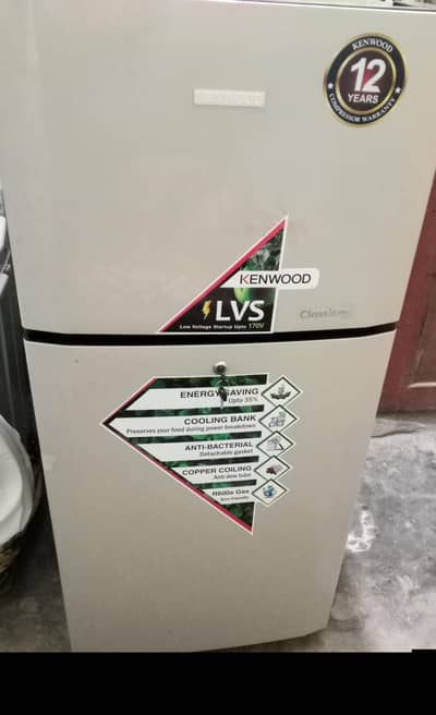 Kenwood fridge medium size 5months used