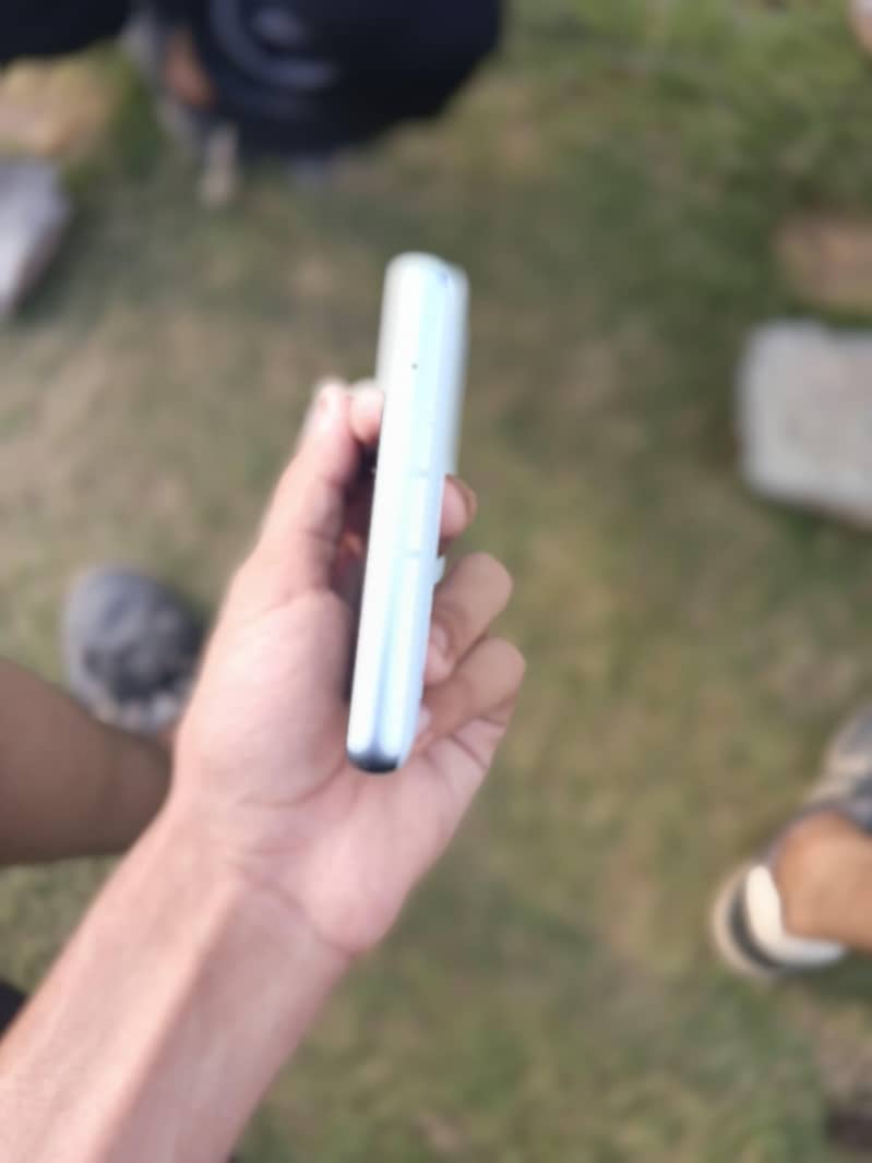 Google Pixel 7a 4