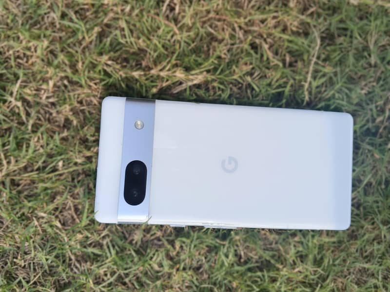 Google Pixel 7a 5