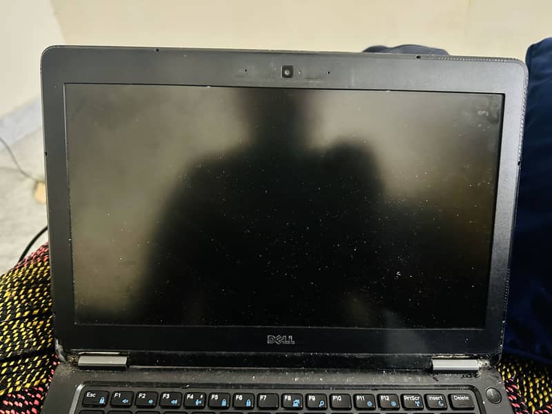 Dell Latitude E7250 3