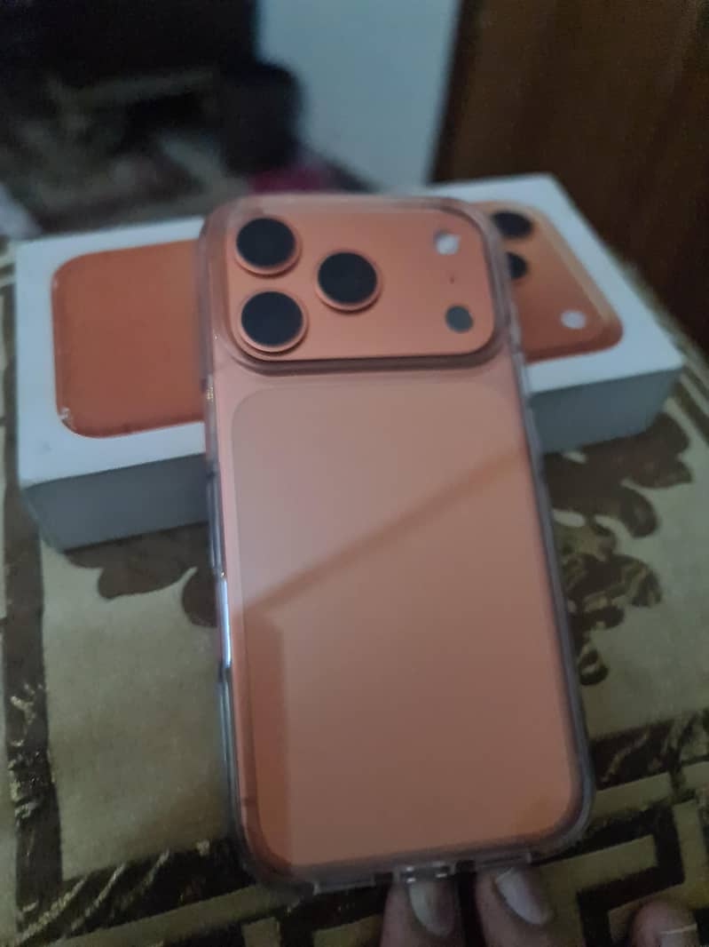 Apple iPhone 17 Pro 2