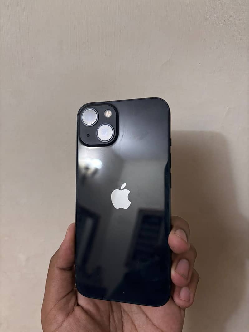 Apple iPhone 13 3