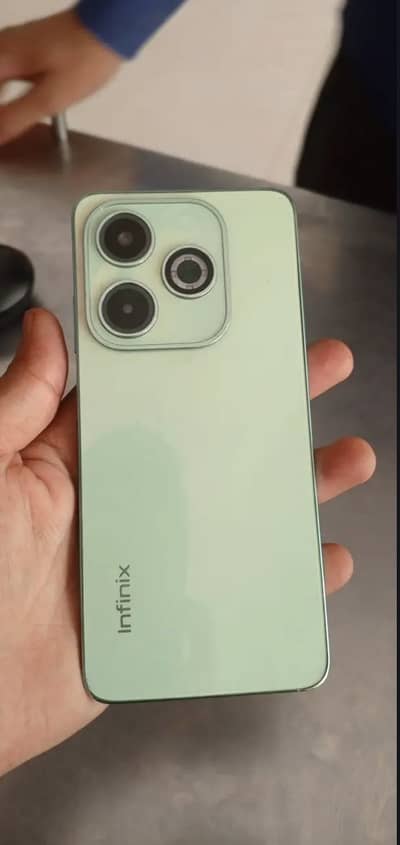 Infinix Hot 40i 8/128 pta approved
