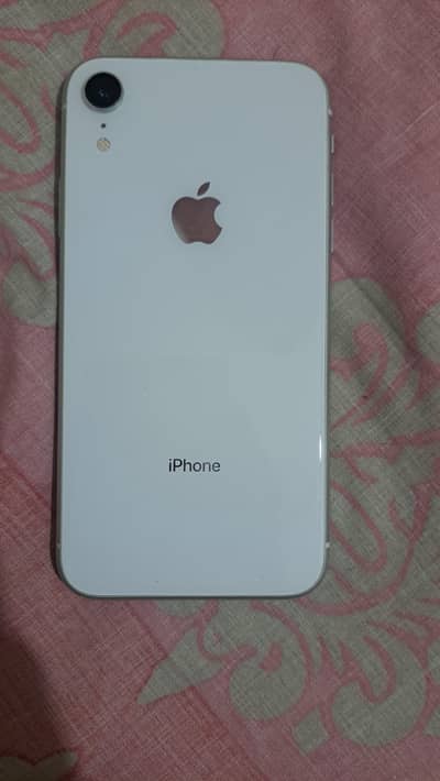 Apple iPhone XR