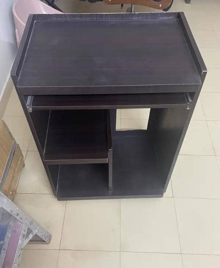 Computer table/trolly 2