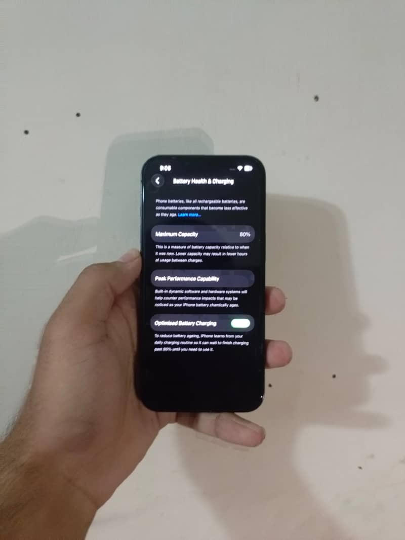 Apple iPhone 13 4