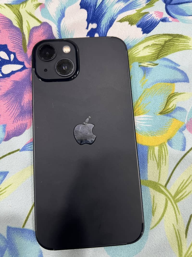 Apple iPhone 13 3