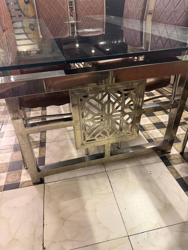 dining table and dining chairs 4