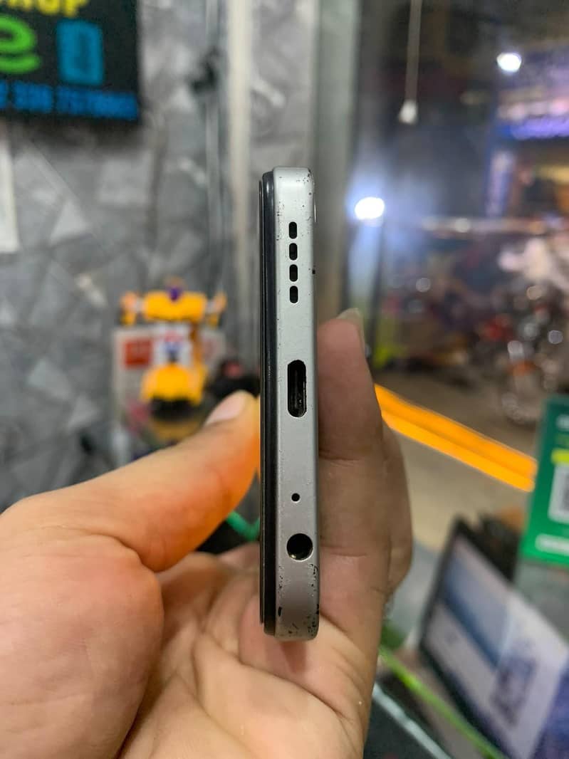Itel Value 100 4