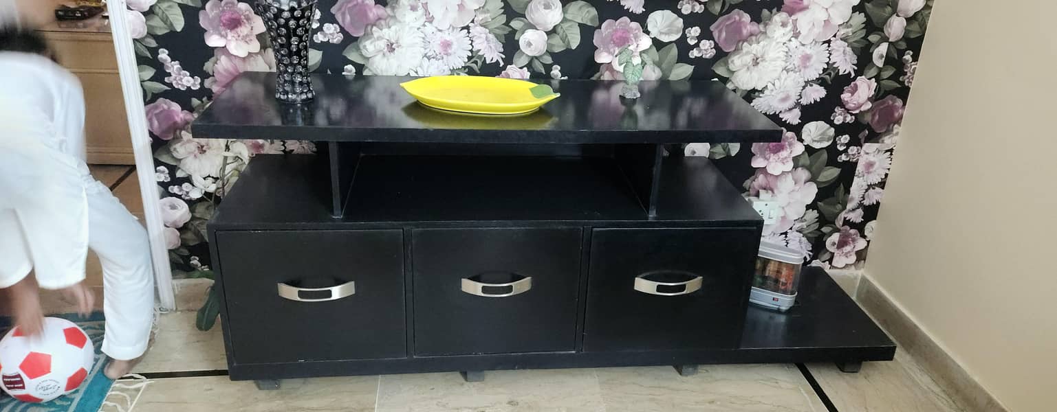 tv unit 0