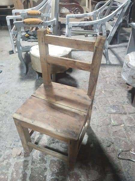 school chairs 1