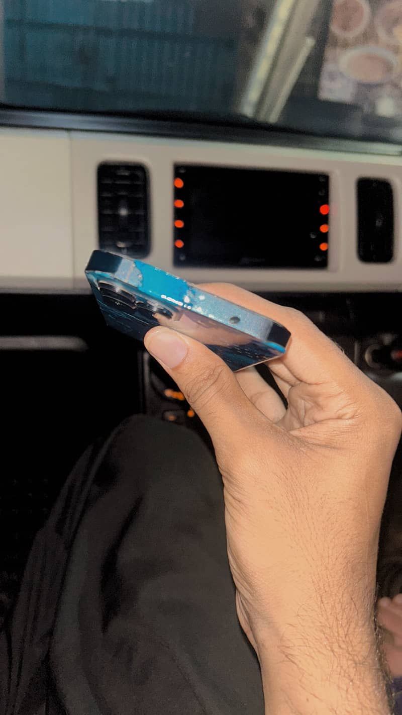 Apple iPhone 12 Pro 1