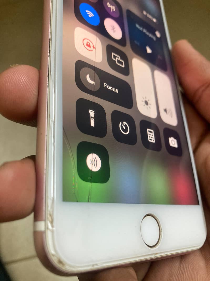 Apple iPhone 7 Plus 9