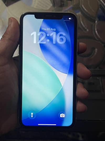 Apple iPhone 11 LLA model 128gb non pta