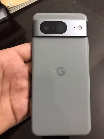 Google Pixel 8