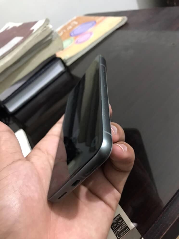 Google Pixel 8 6