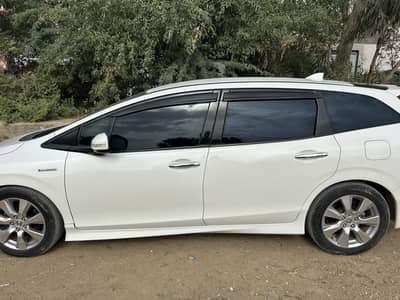 Honda Jade Hybrid 2015