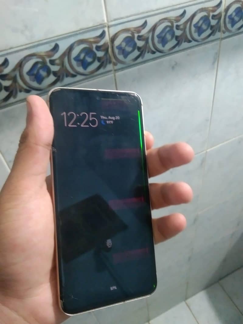 Google Pixel 8 3