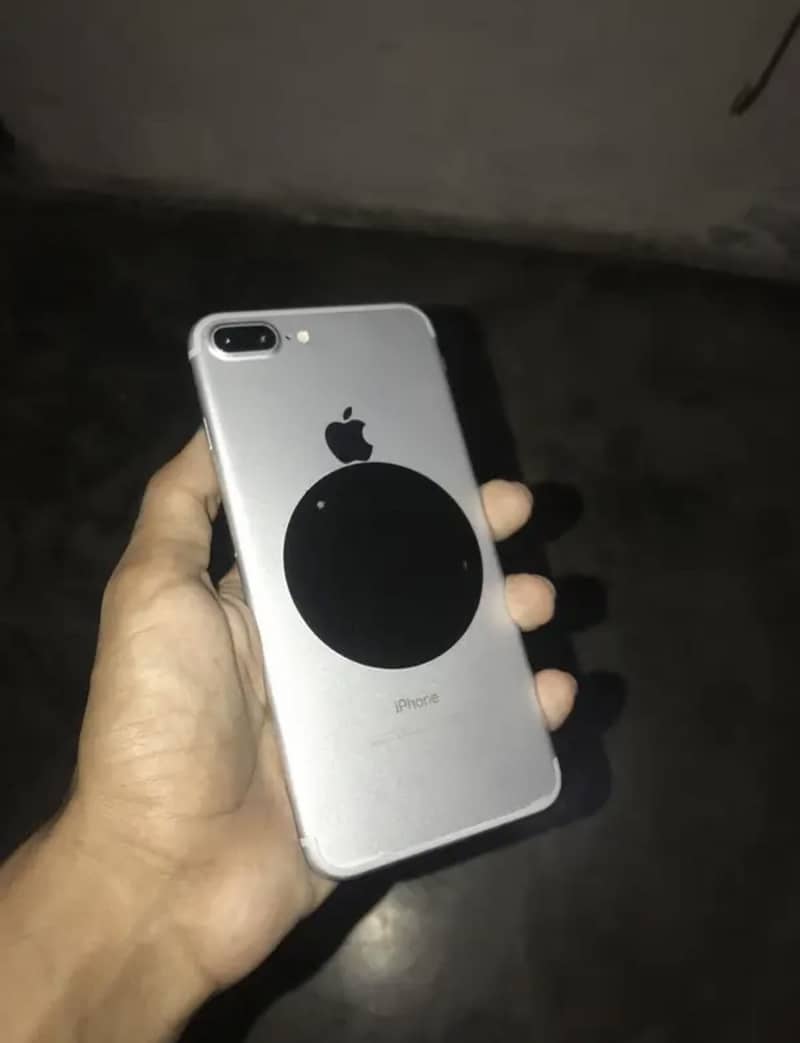 iPhone 7 Plus 0