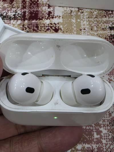 Apple AirPods Pro 2