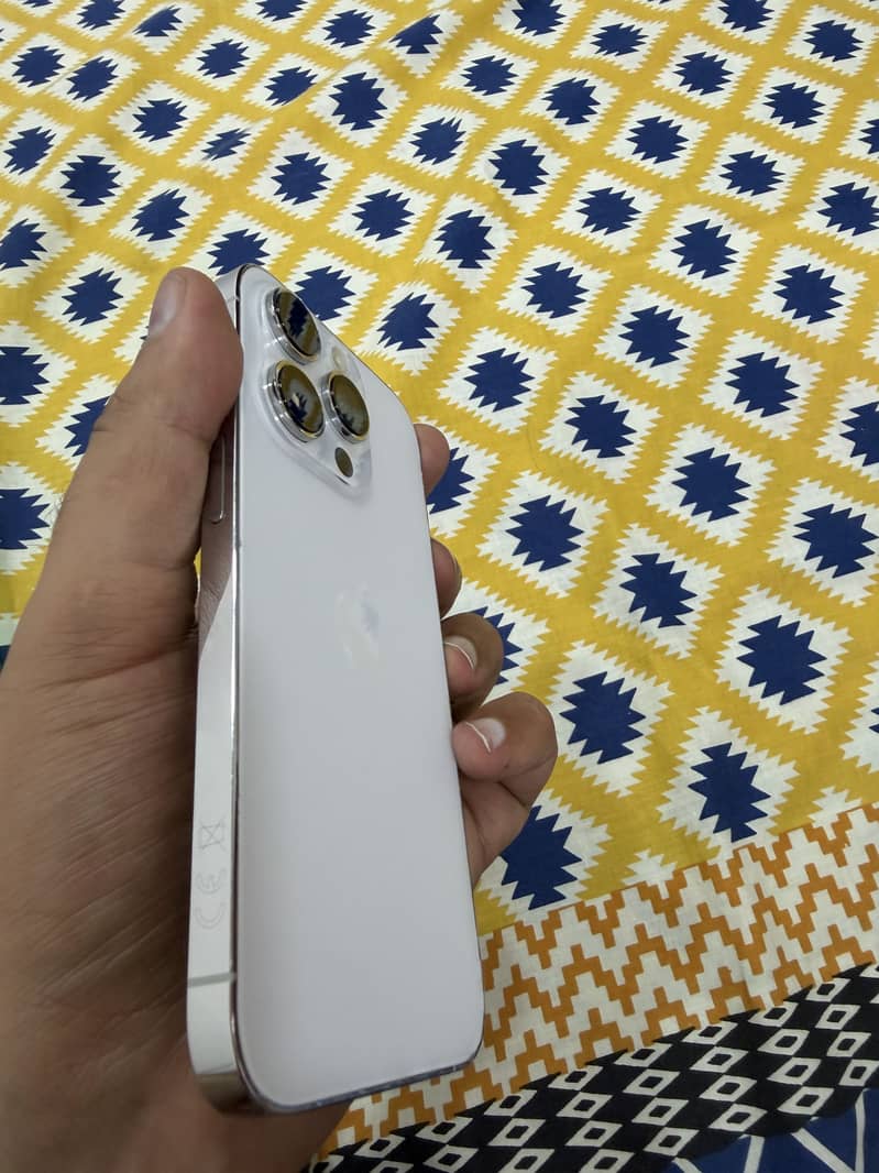 Iphone 14 pro 2