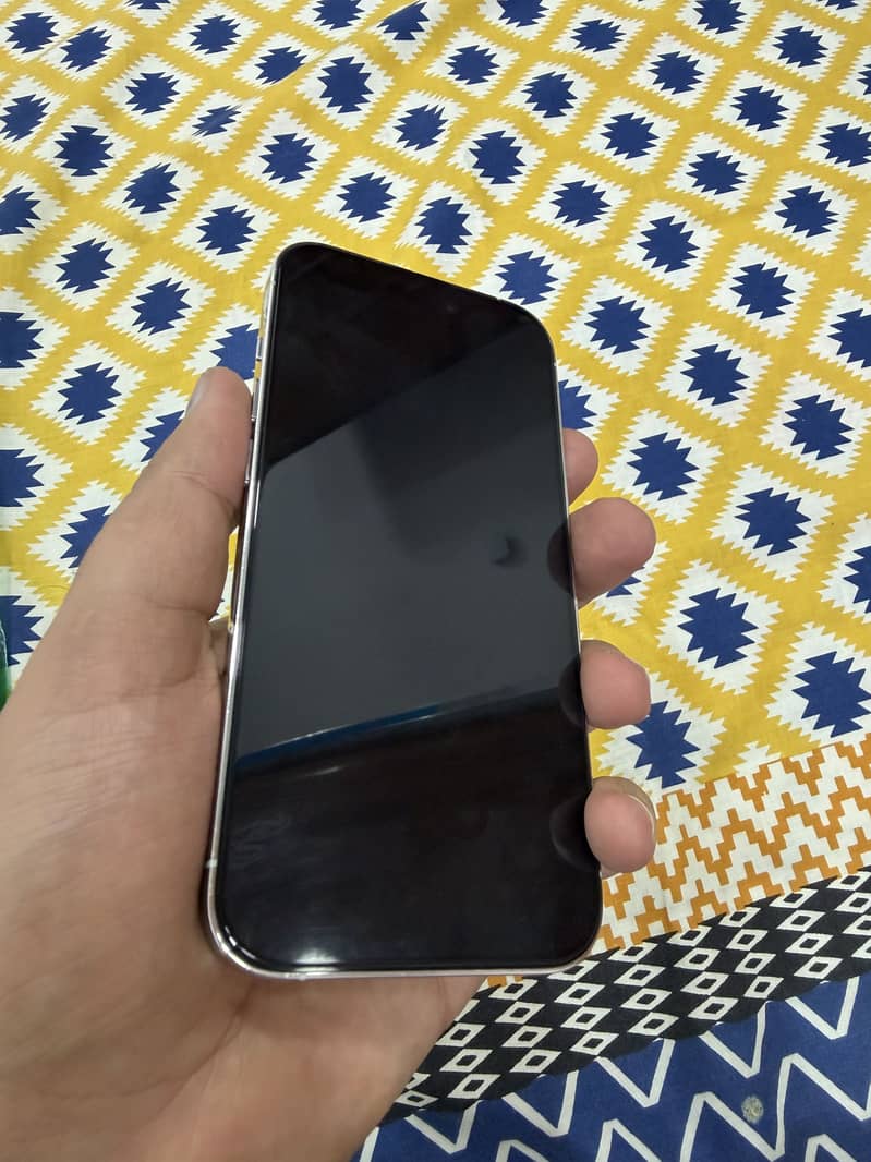 Iphone 14 pro 5