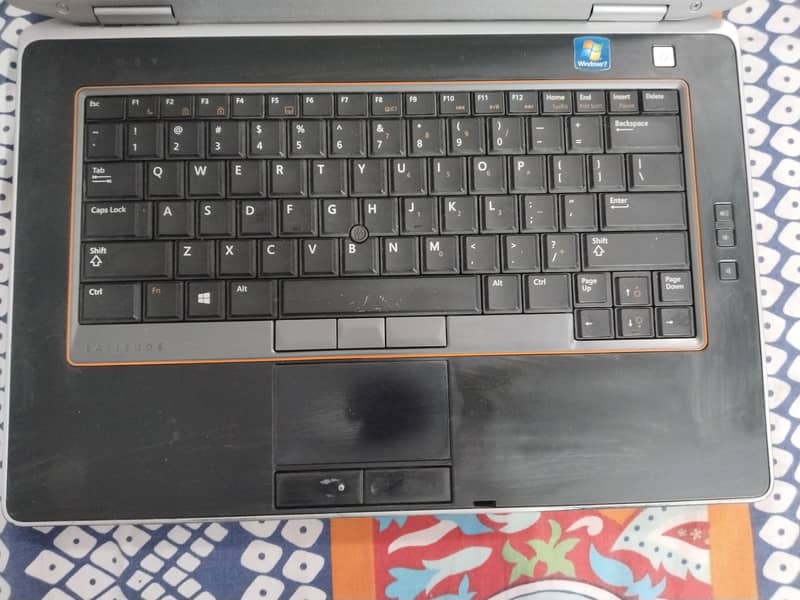 Dell Latitude E6420 5