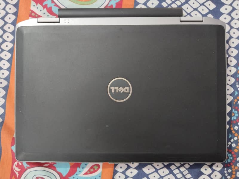 Dell Latitude E6420 9