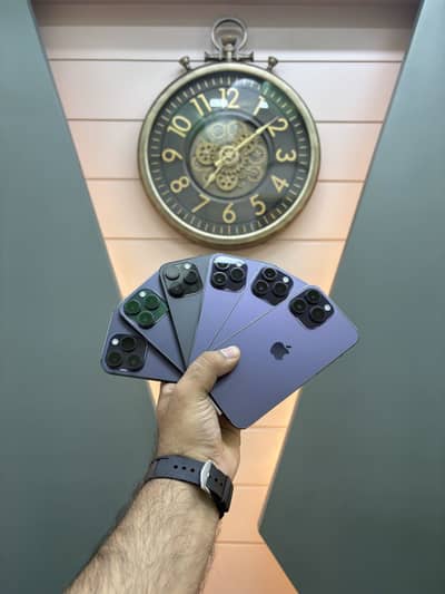 Iphone 14 pro max locked 256GB
