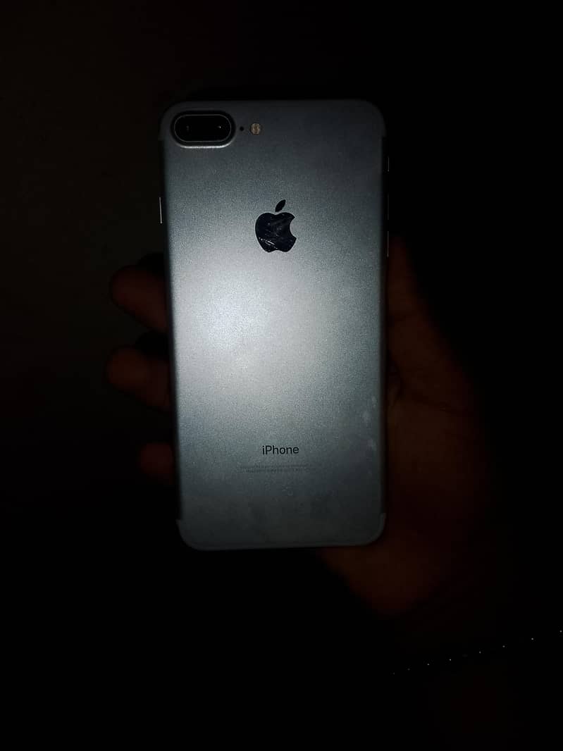 Apple iPhone 7 plus 7 3