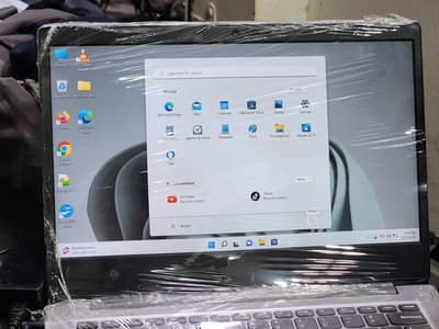 i3 10th generation 8 gb ram 256 nvme