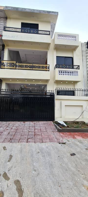 5 Marla Brand New Double Story House available for Sale