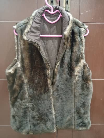 Ladies puffer jacket For Sale