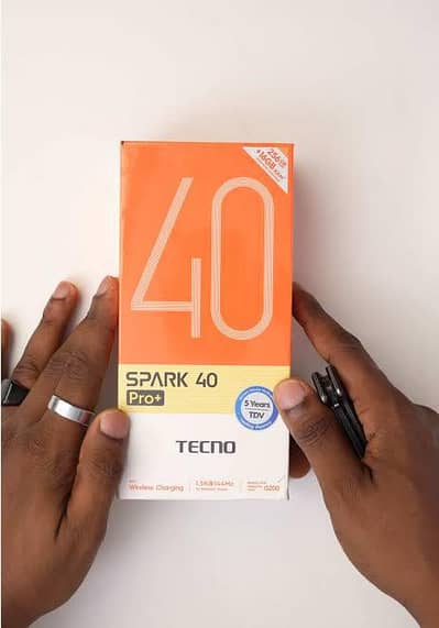 Tecno spark 40pro+