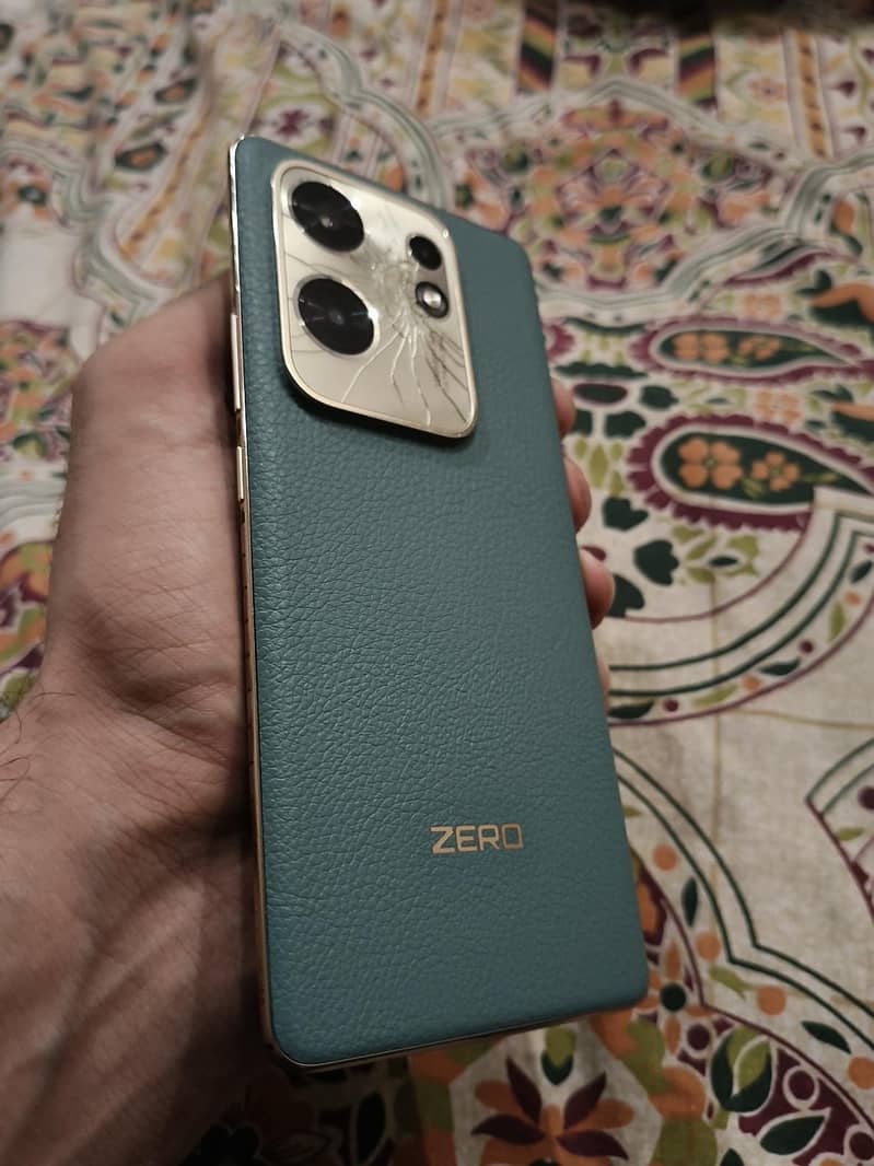 Infinix Zero 30 7