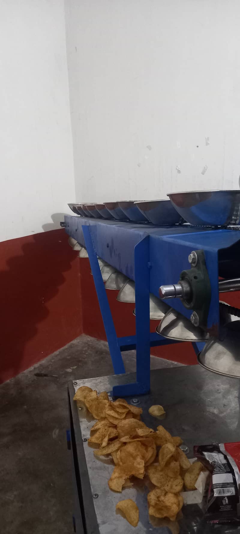Chips packaging machine 2